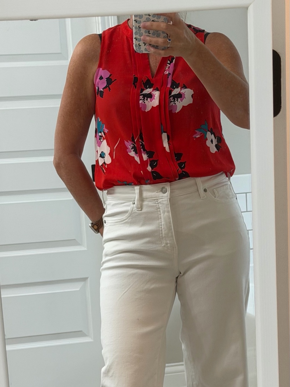 41 Hawthorn Stitchfix Red Floral Sleeveless Blouse